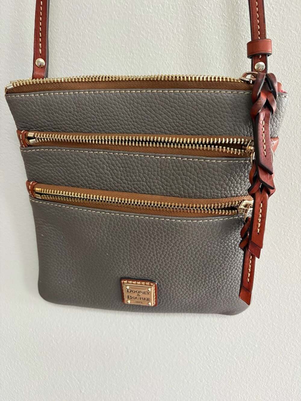 Dooney & Bourke Pebble Grain Triple Zip Crossbody Bag, Grey - Picture 3 of 6